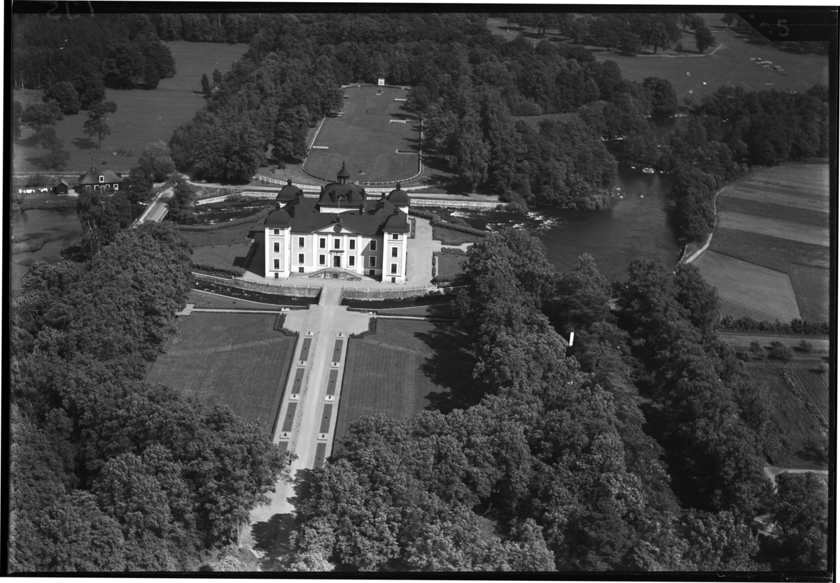 Flygfoto över Strömsholms slott, Kolbäck, Hallstahammar