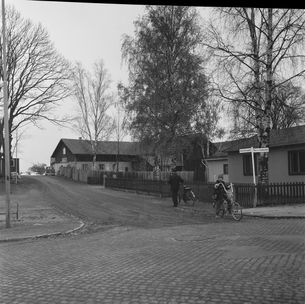 OK tomt säljs nu till Tierps kommun, Tierp, Uppland, oktober 1971