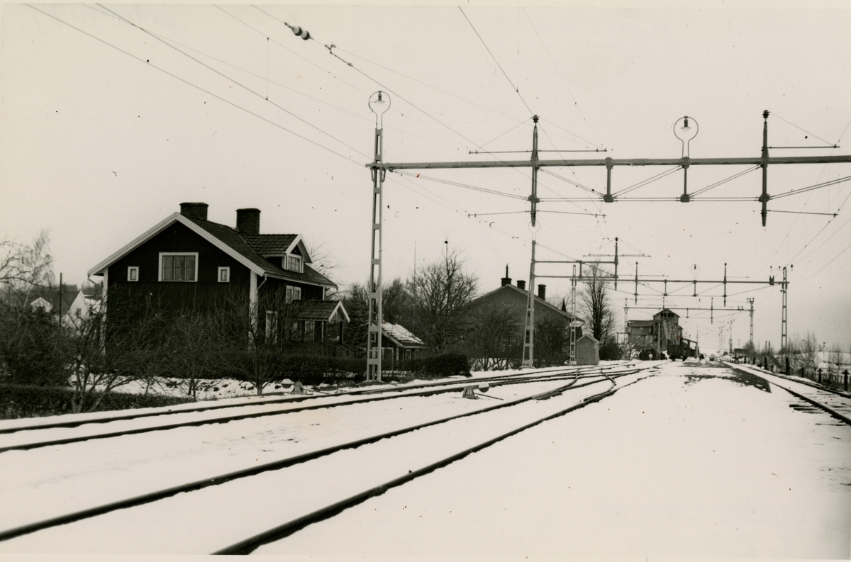 Latorpsbruk station.