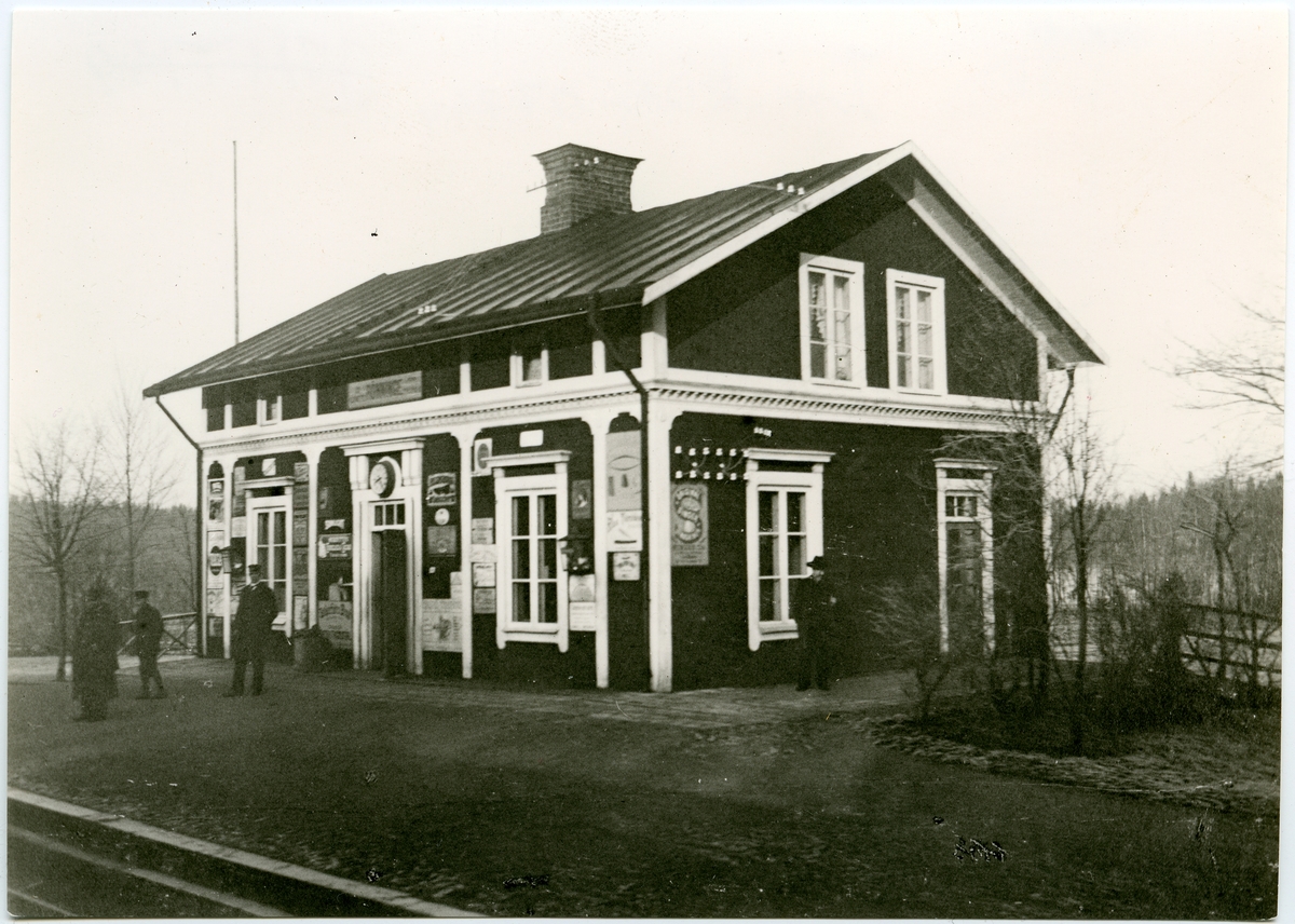 Rönninge järnvägsstation. - Järnvägsmuseet / DigitaltMuseum