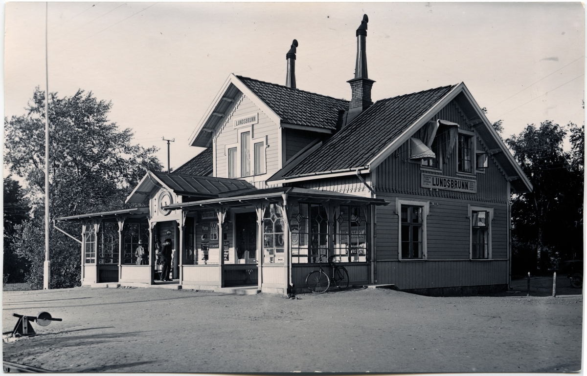 Lundsbrunns station
