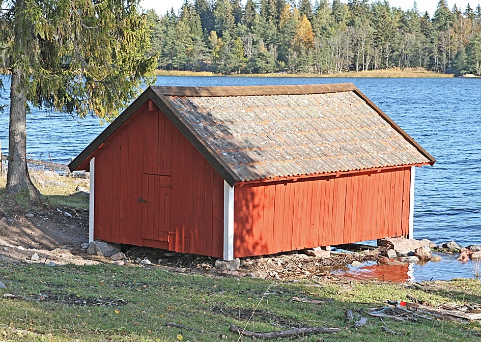 Restaurering av överloppsbyggnad, båthus, efter, Hyttan, Hargs socken, Uppland 2009