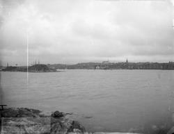Havnen med sjøhus sett fra Tjuvholmen