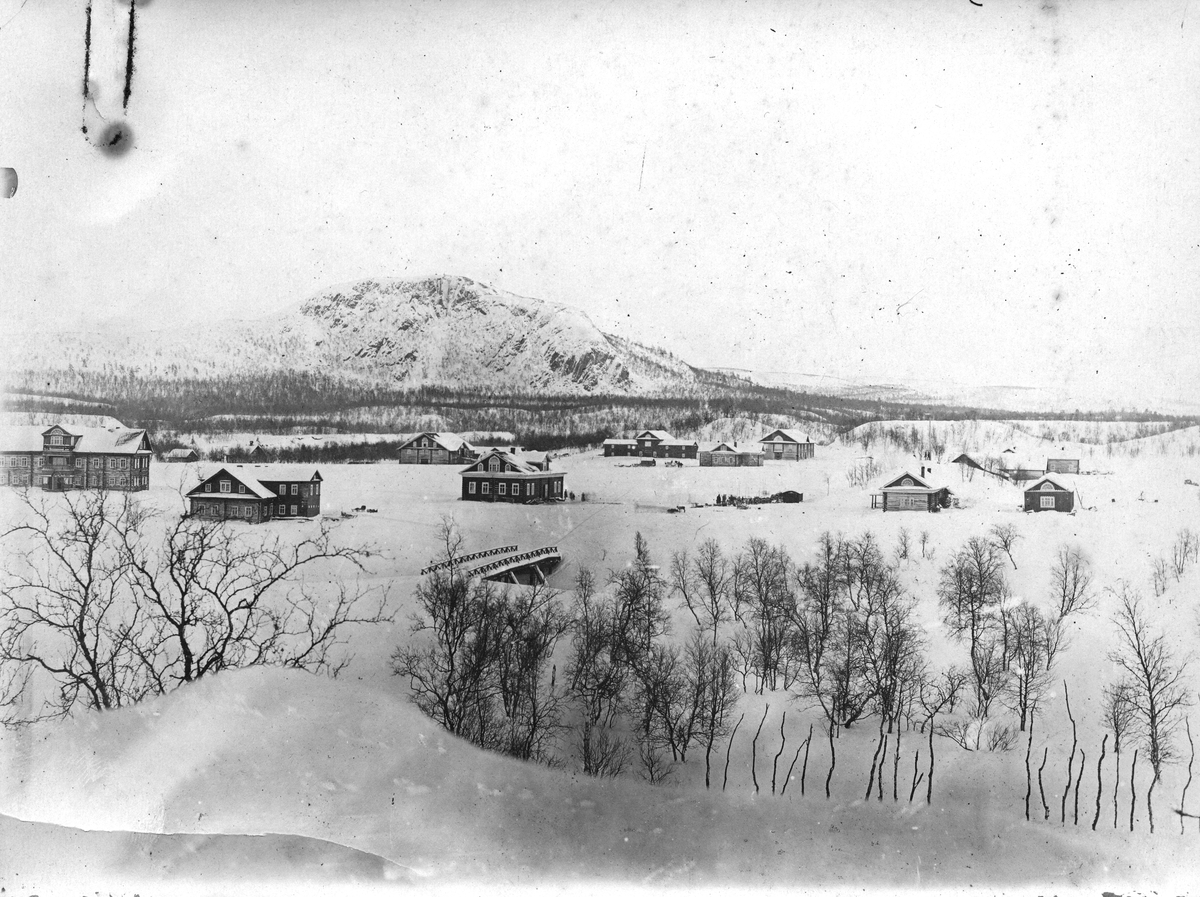 Pechenga - panorama fra gravhøyden 14.02.1908