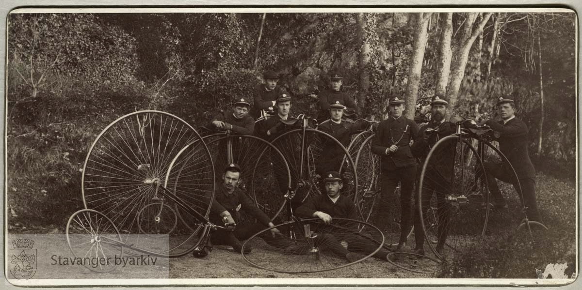 Sykkelklubb med veltepetter