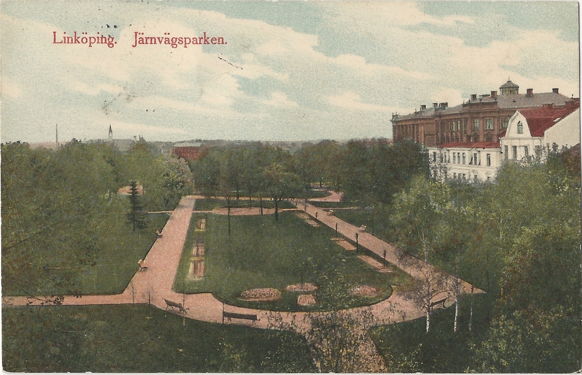 Vykort från  Linköping Järnvägsparken 
Järnvägsavenyn, Järnvägsparken, 
Poststämplat 23 augusti 1913
Nilssons Ljustryckeri