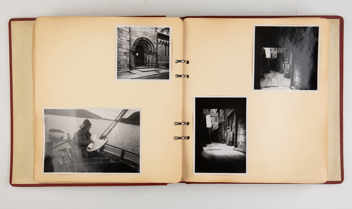 Album med fotografier fra reiser med seilbåten 'Draug' (F-26)
