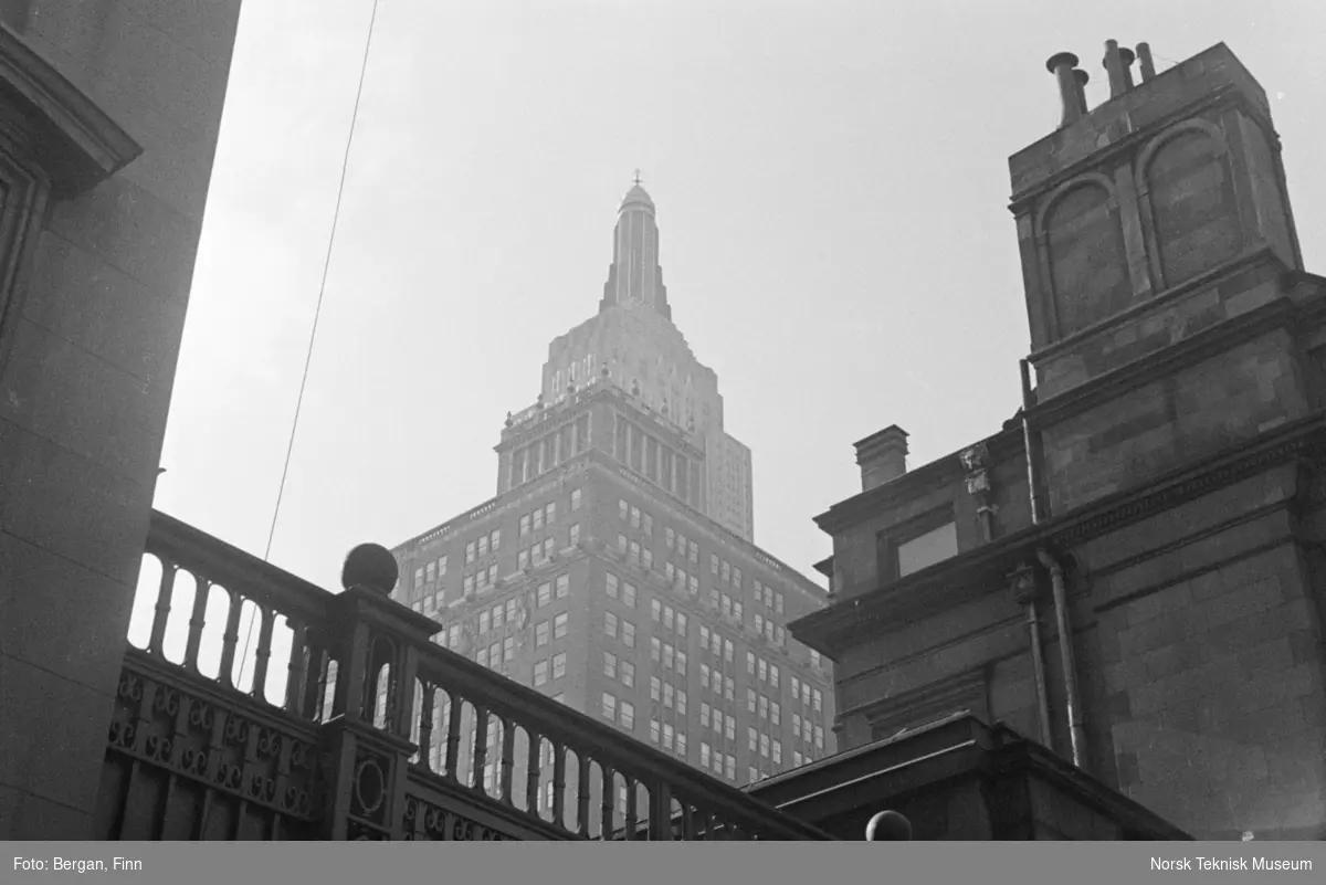 Høyhus fotografert fra gateplan Empire State Building New York City