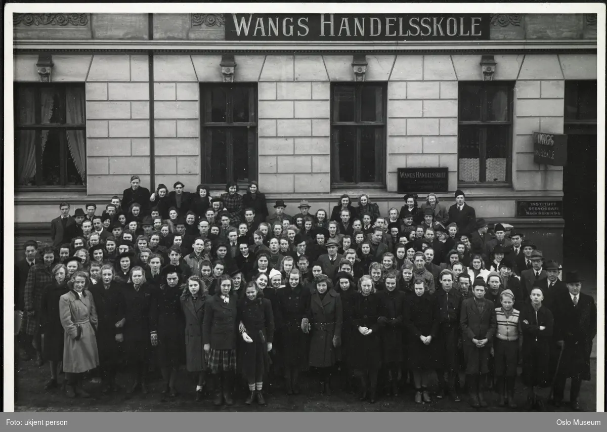 Wangs Handelsskole, menn, kvinner, elever, lærere