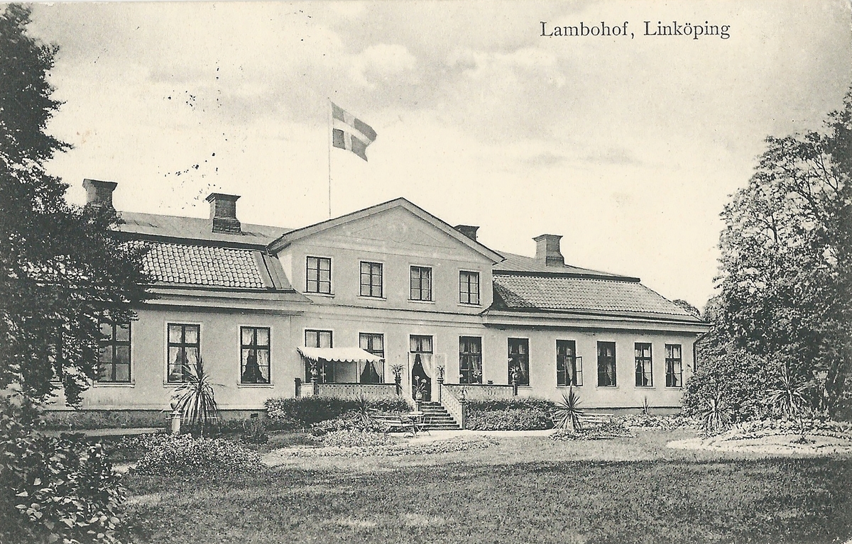 Vykort Bild från Lambohovs gård Slaka utanför Linköping.
Lambohov, lambohof, gård, herrgård, sätteri,
Poststämplat 22 maj 1904
P M Sahlströms bokhandel Linköping