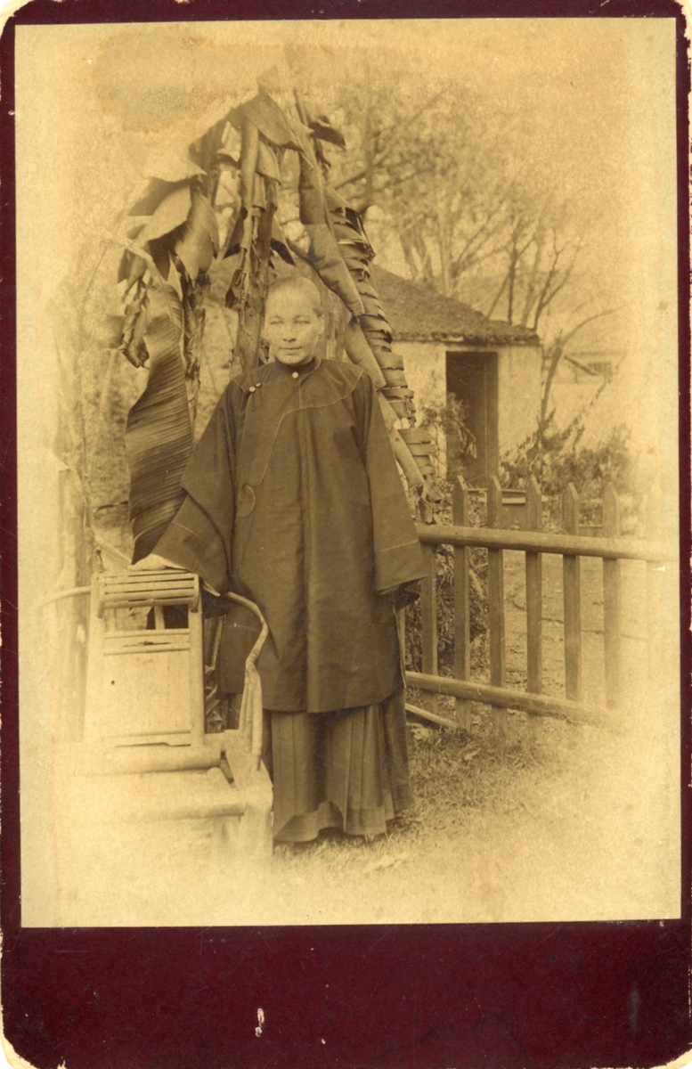 Portrett av Sigrund Hokstad, Misjonær Kina