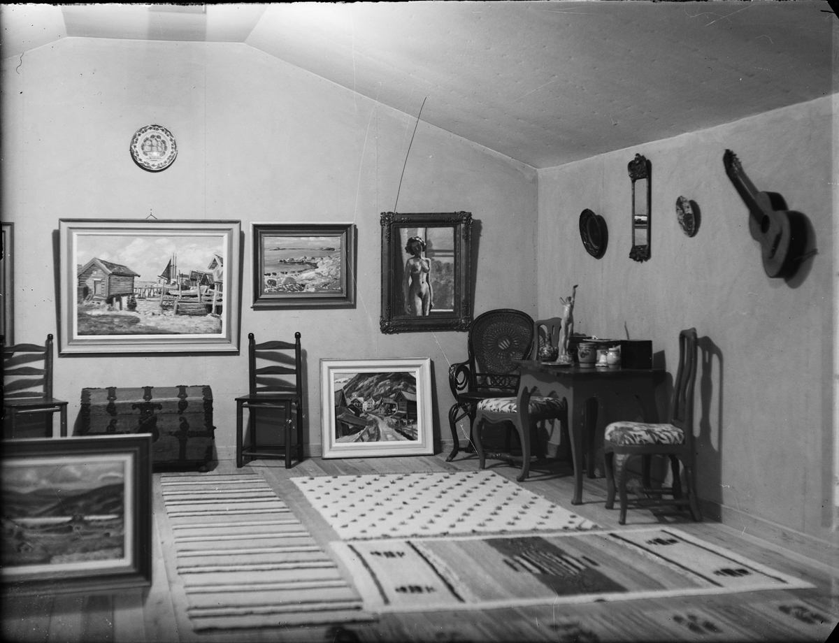 Konstateljé hemma hos Olle Almgren, Hargshamn, Uppland 1953