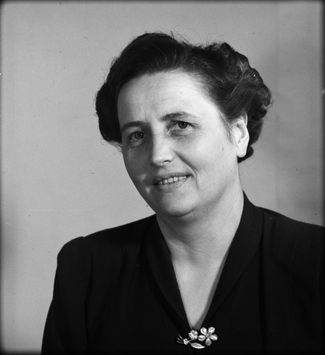 Gertrud Lundmark från Nyvalla, Tuna socken, Uppland 1949