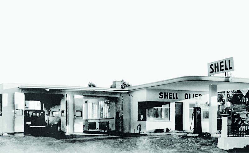 Shell bensinstasjon i Strømsveien på på Strømmen. Foto: MiA.