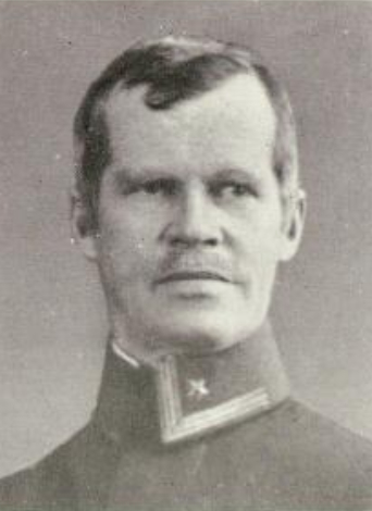 Norsk løytnant i feltartilleriet som tjenestegjorde i tre perioder i Fristaten Kongo og Belgisk Kongo fra 1904 til 1916
