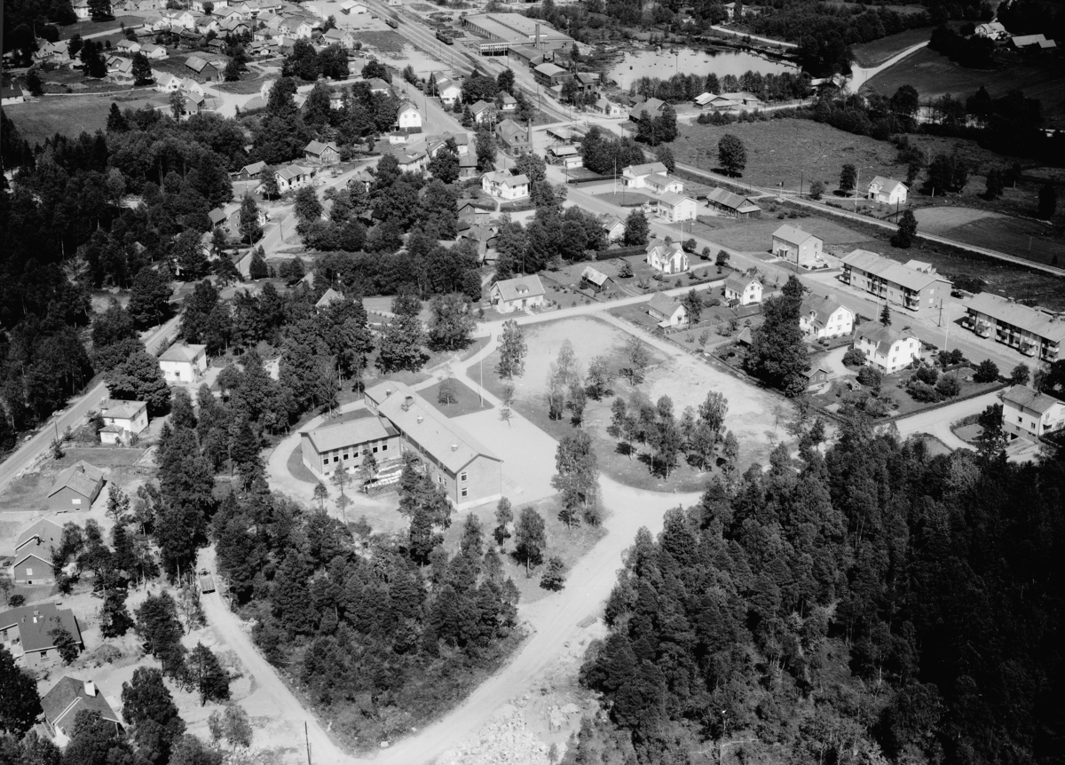 Flygfoto över Burseryd i Gislaveds kommun, Jönköpings län. Nr: 314/1961