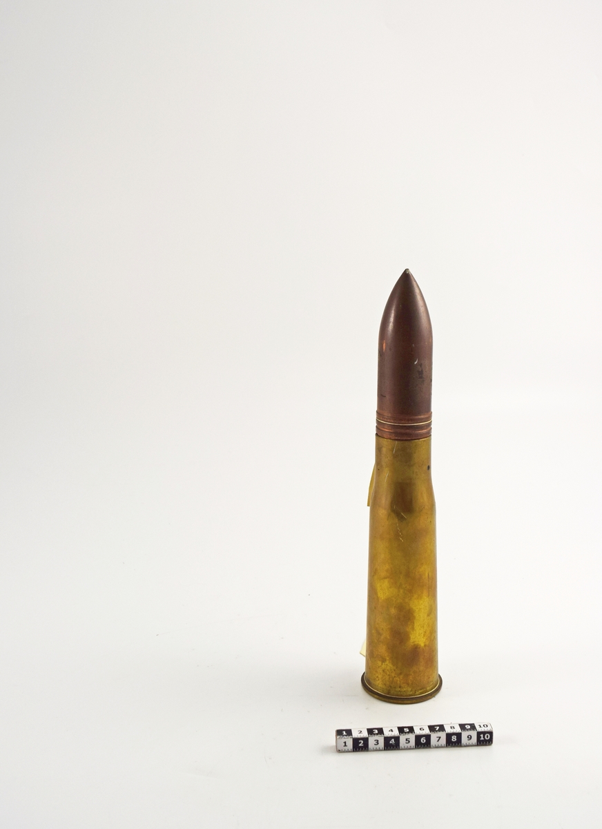 38 mm patron m/84, granat.

:A är projektilen. 
:B är hylsan.