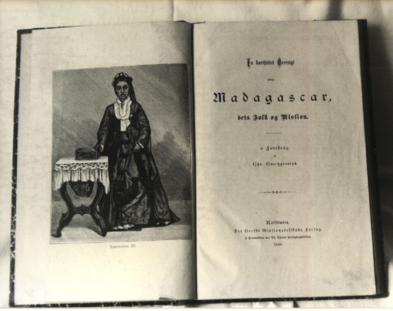 Tittel: "En kortfattet oversigt over Madagaskar, dets folk og misjon."