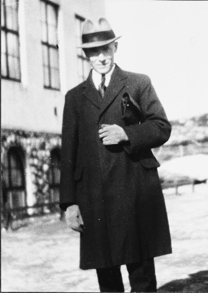 Skulestyrar Edvard Brakstad som var den første styraren ved Rogaland Off. Landsgymnas, 1924 - 1931.