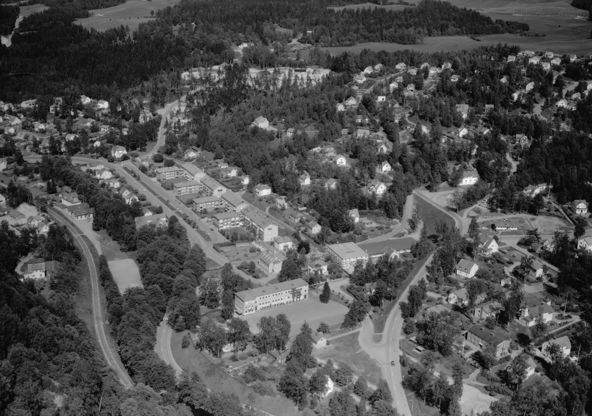 Flygfoto över Norrahammar i Jönköpings kommun
781/1964