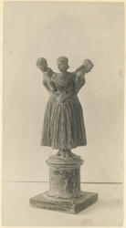 De tre kongsdøtrene (skulptur)