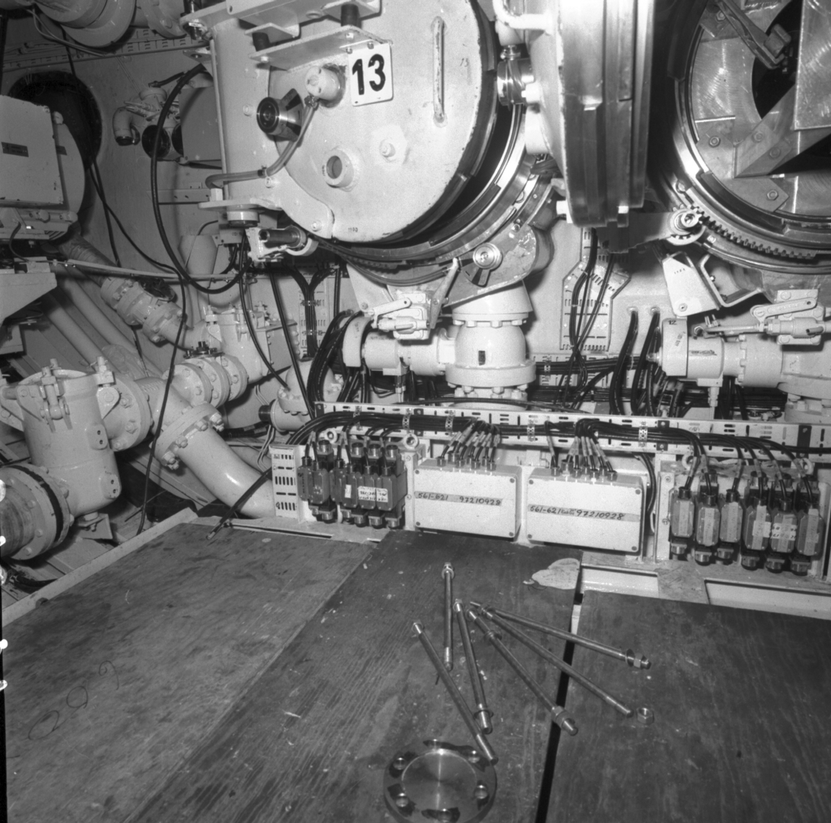 Interiörer av ubåtssektion till Västergötland. 

\\\\anm. neg ingår i en serie om 47 st varav två scannats, \\detta är neg nr V 1009479/gp