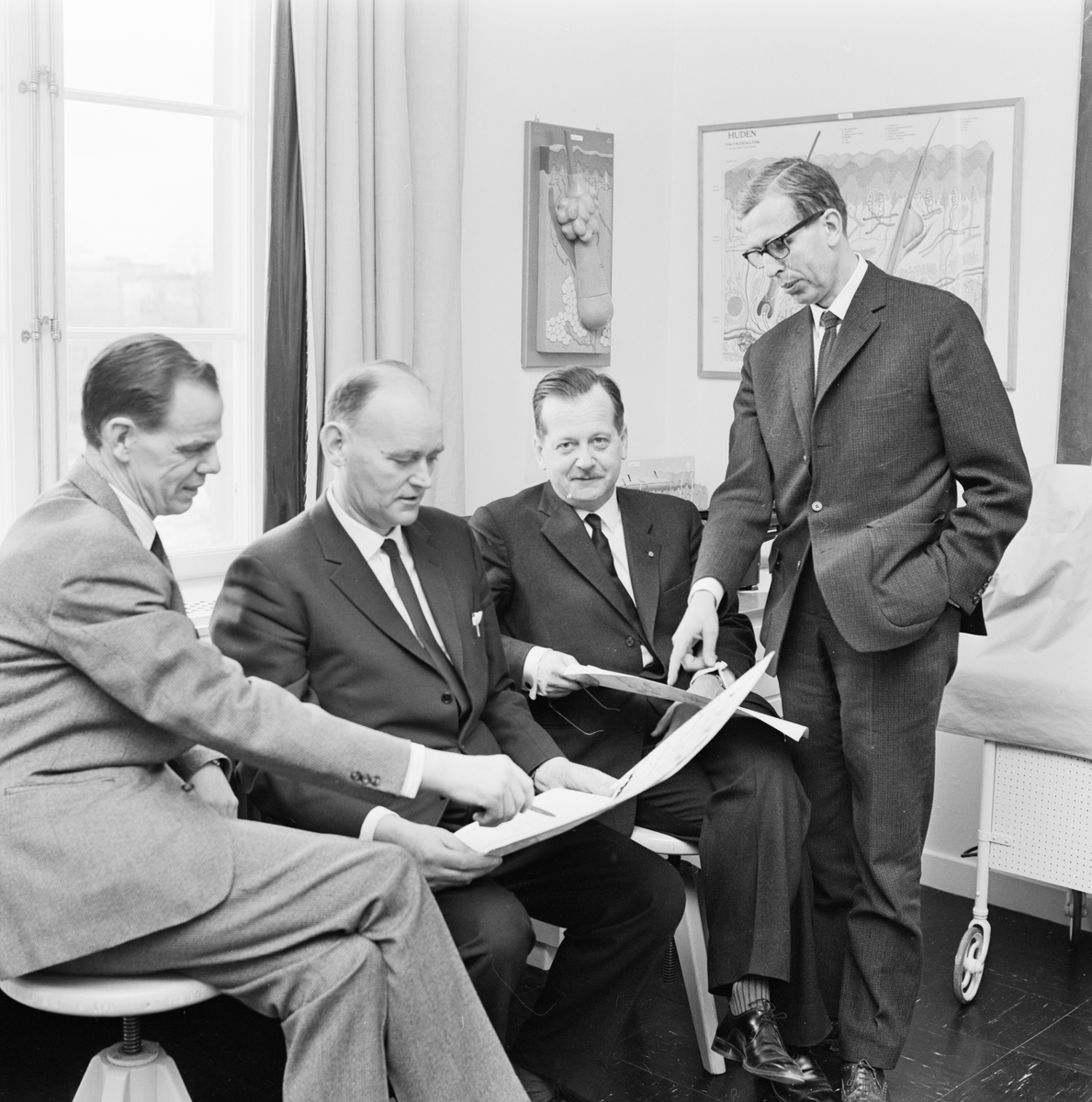 Kommittén för utbyggnadsförslag till Akademiska sjukhuset, Uppsala, februari 1965