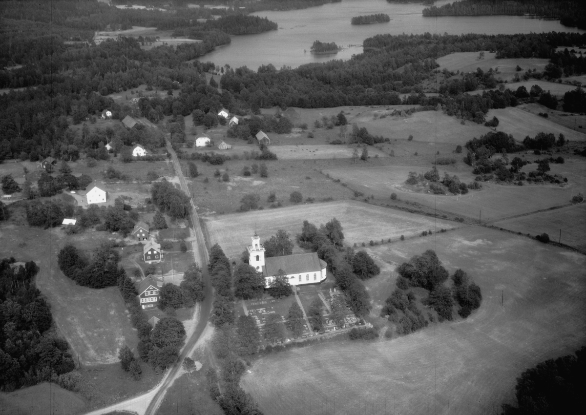 Flygfoto över Skirö i Vetlanda kommun, Jönköpings län 1055/1967