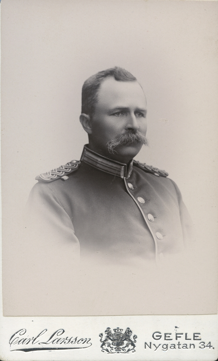 Major H. Cederblom.