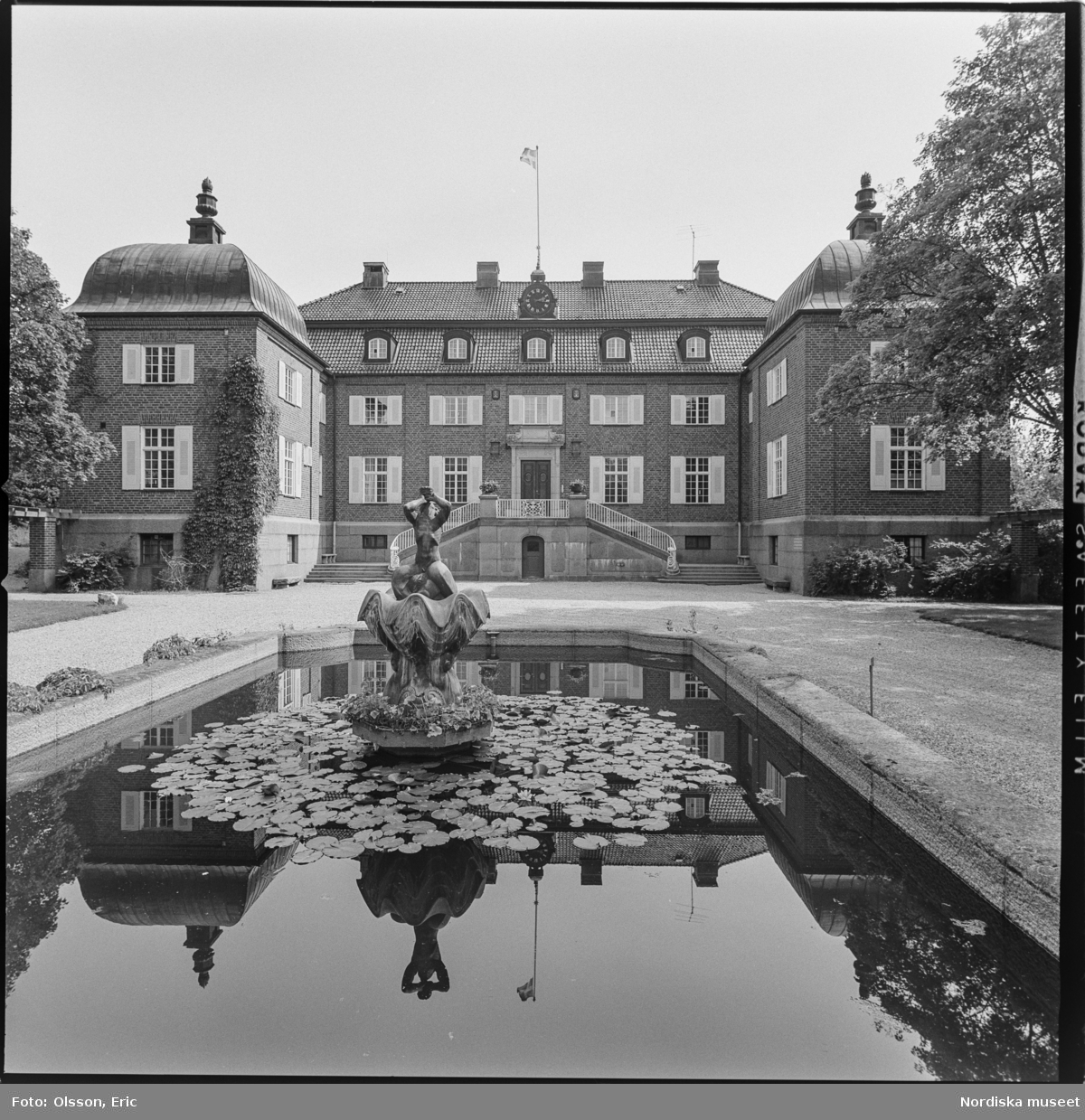 Berga slott, trädgård, Västerhaninge socken, Södermanland.