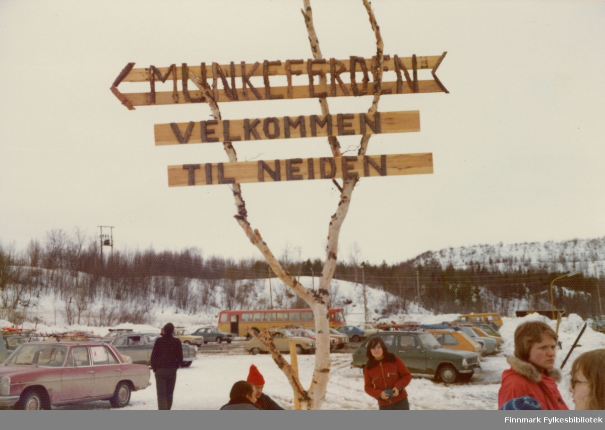 "Munkeferden" turrenn på ski fra Sandnes til Neiden. Første gangen arrangert i 1976.