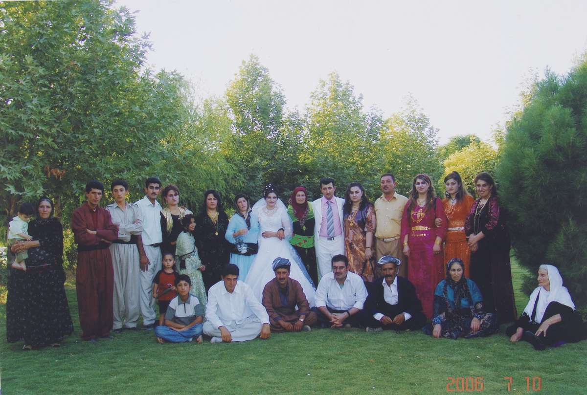 7. oktober 2006 Bryllupsfest. Kurdisk festtøy fra Irak og Iran