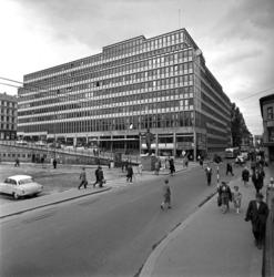 Folkets Hus står ferdig,.juni 1962