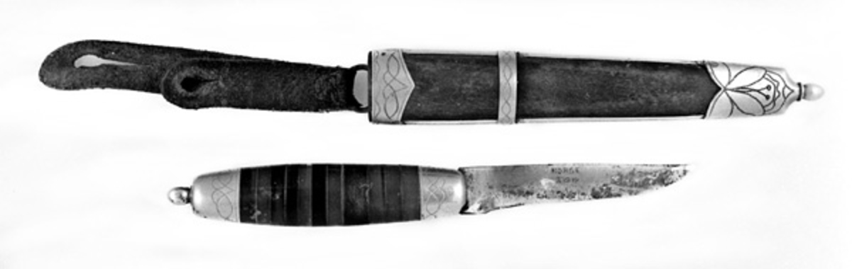 Kniven er av typisk Toten-type.