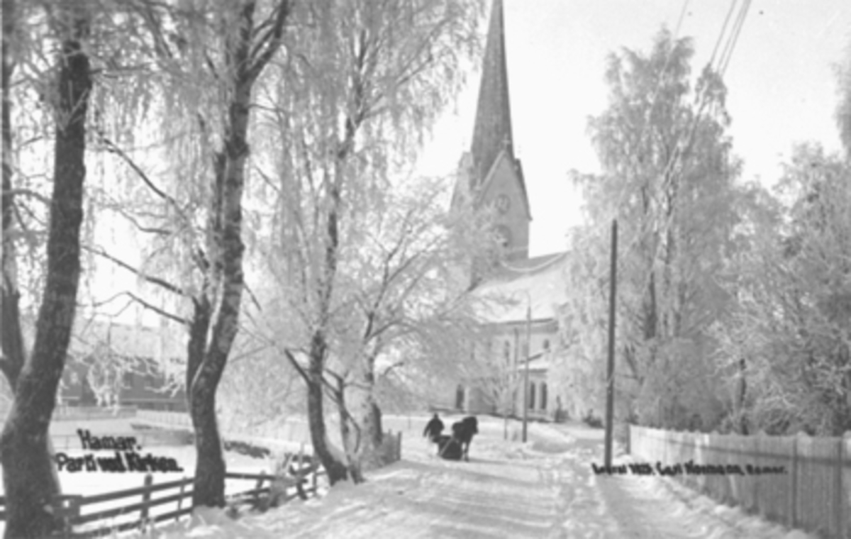 Postkort, Hamar domkirke, Furnesvegen, mann med hest og slede, vinter
