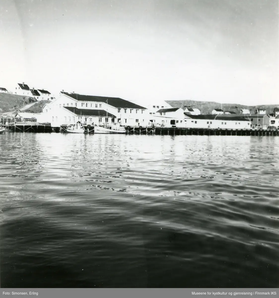 Fi-No-Tro i Mehamn sett fra sjøen, ca 1960.