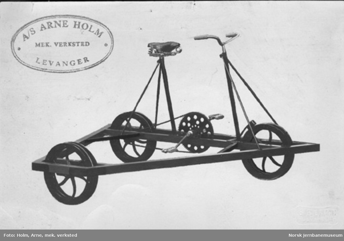 Trehjuls sykkeldresin, leveransefoto fra A/S Arne Holm Mek. verksted, Levanger