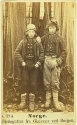 98. Strilegutter fra Glæsvær i Bergens Stift.