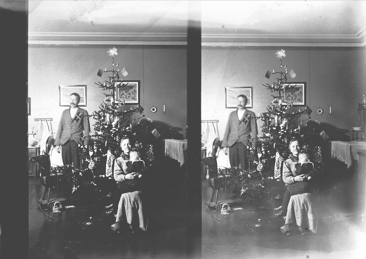 Julefeiring, familie i stue med juletre. Munkedamsveien 3, Oslo, 1901. 