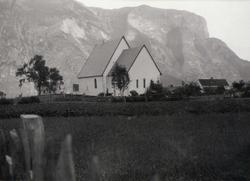 Aurland kirke, Aurland, Sogn og Fjordane. Fotografert 1904.