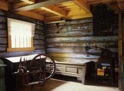 Heddal bygdetun består av to tun, et mektig fra velstående a