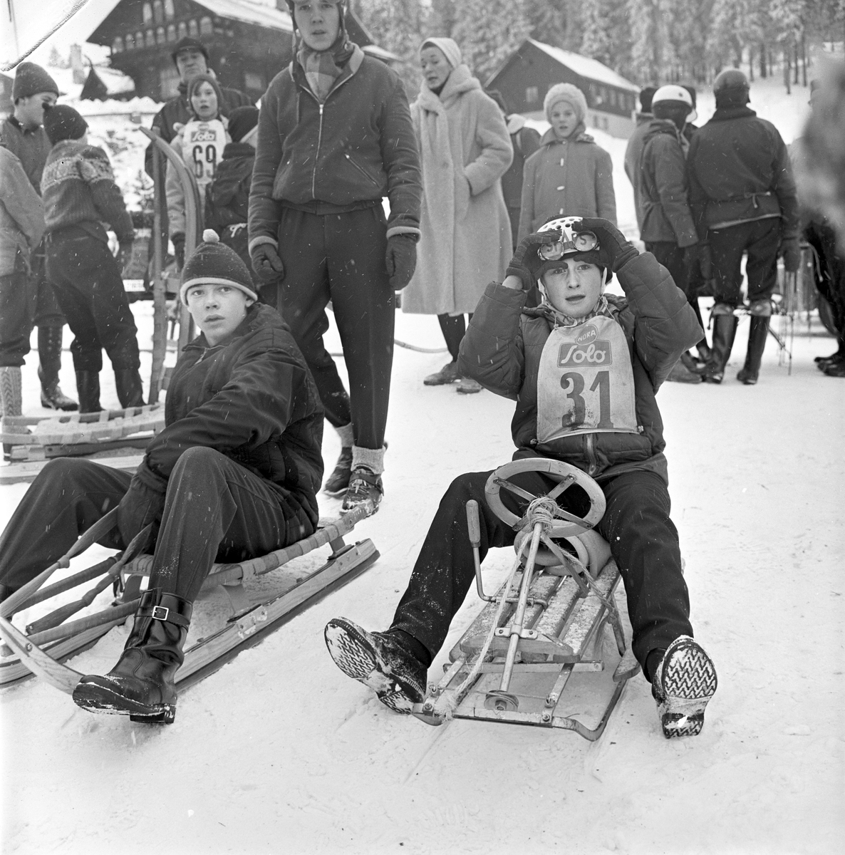 Serie bilder av aking i Korketrekkeren, 23/1-61.