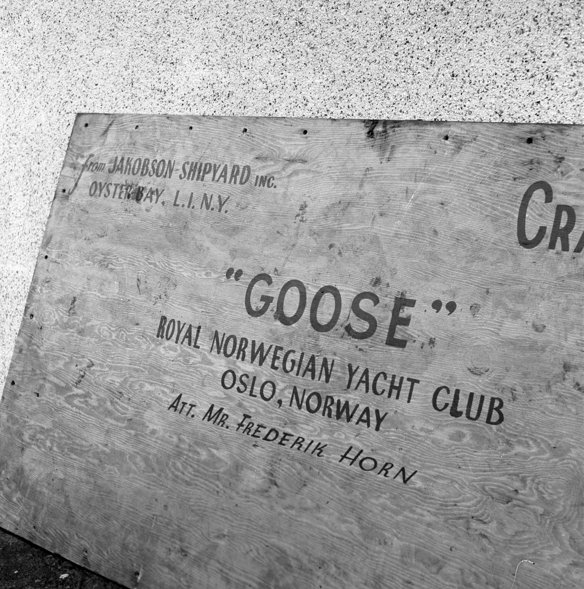 Serie. Seilbåten "Goose" ankret opp ved Oscarshall, Oslo. Fotografert 4. mai 1955.