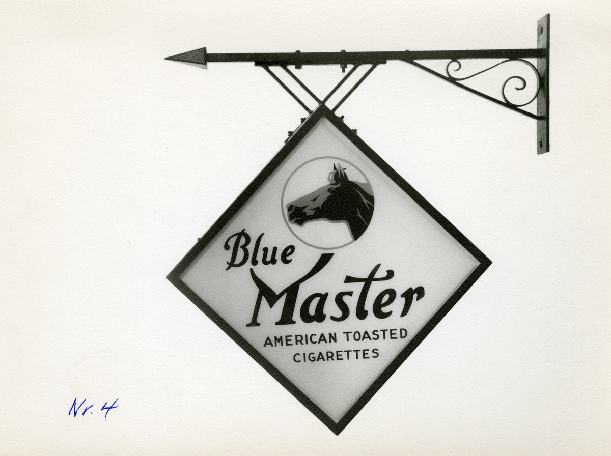 Reklamelykt, Blue Master sigaretter.