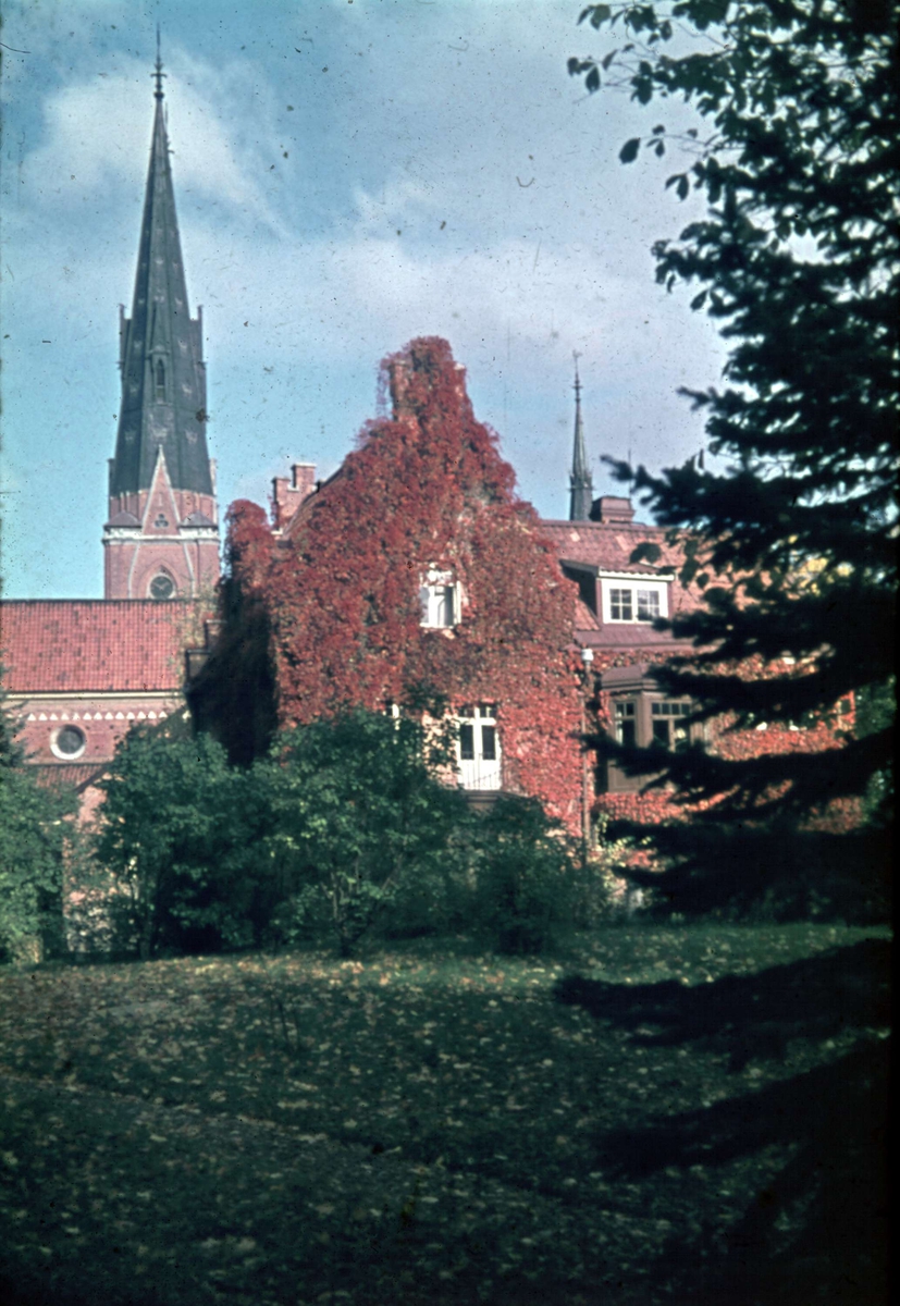 Helga Trefadlighets kyrkas prästgård, kvarteret Oden, Uppsala 1945 - 1950