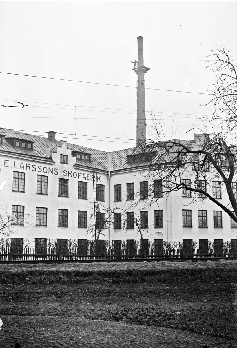 AB L E Larsson & Co, Hästens skofabrik, Svartbäcksgatan 44, Uppsala 1934
