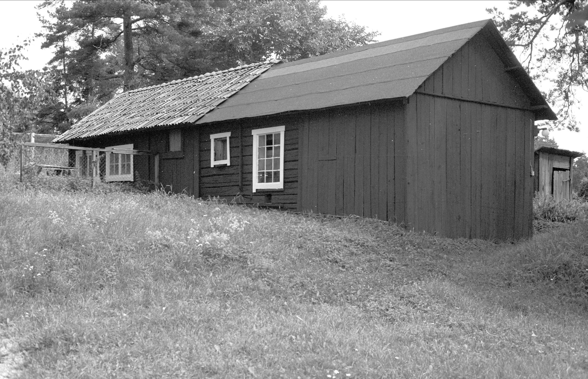 Smedja, Gråmunkehöga gård, Gråmunkehöga 5:3, Funbo socken, Uppland 1982