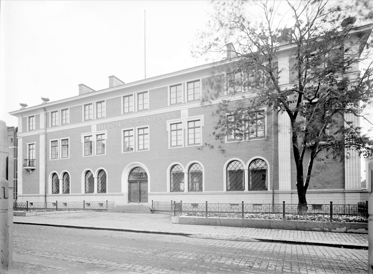 Bankkontor, Upsala Sparbank, Kungsgatan, kvarteret Oden Ygg, Uppsala 