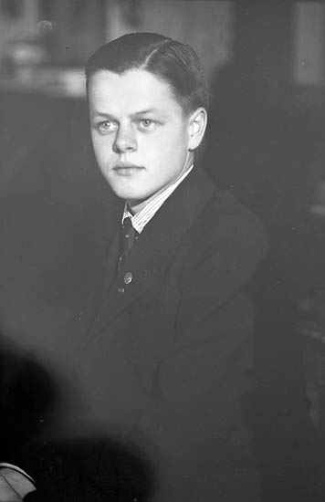 Enligt fotografens journal nr 6 1930-1943: "Enander, Olof Erik Dahlbergsg. 46 Gbg".