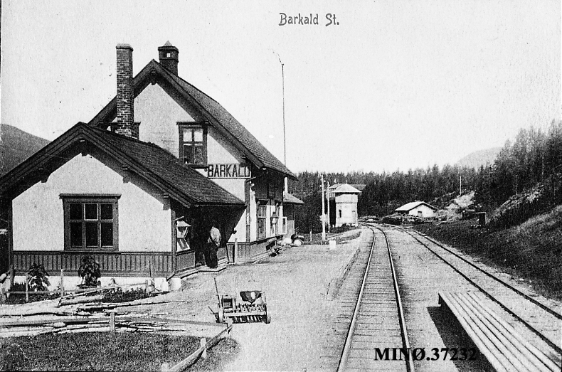 Barkald stasjon